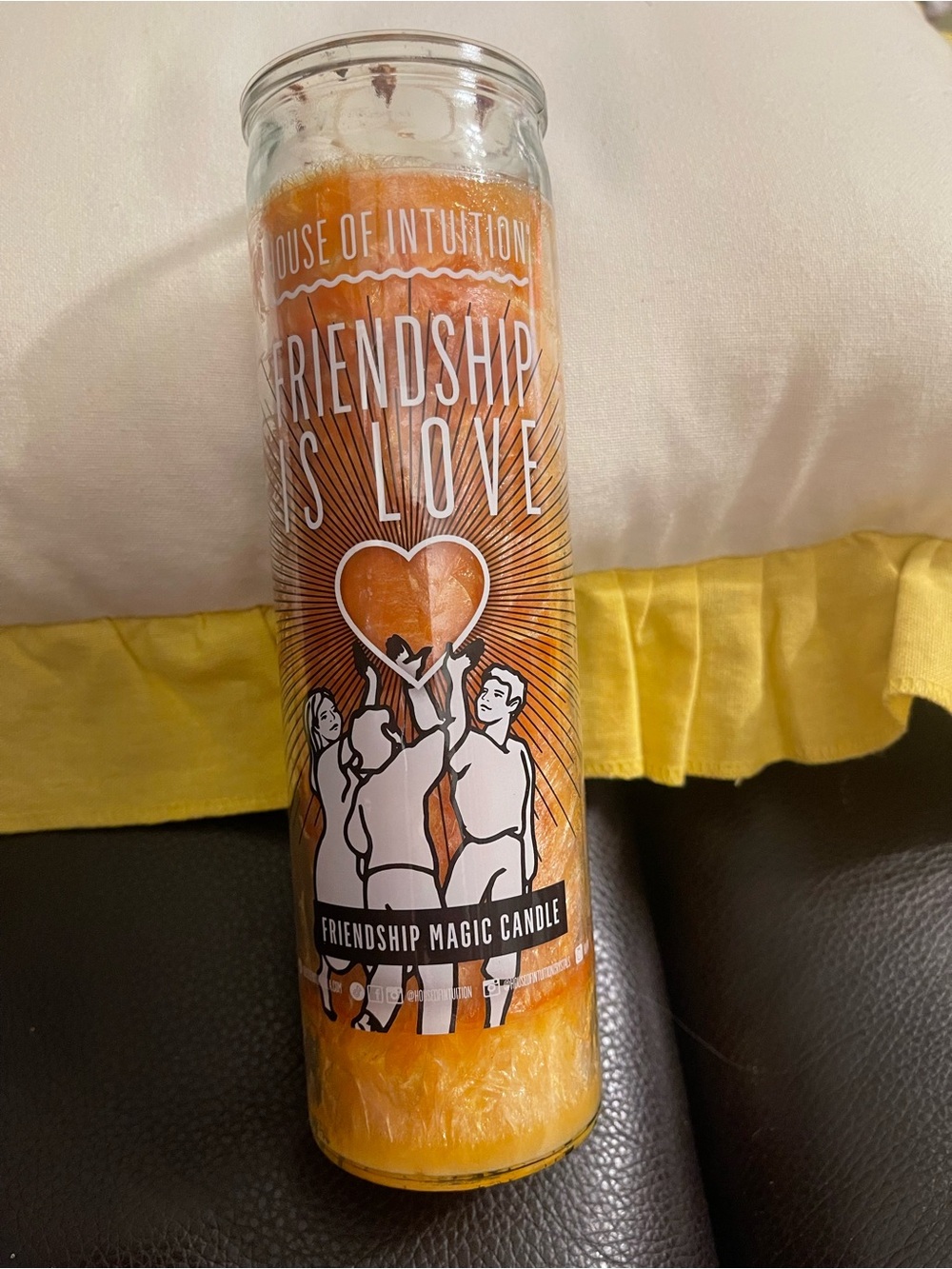 House of Intuition Friendship Is Love Magic Candle - Brand New